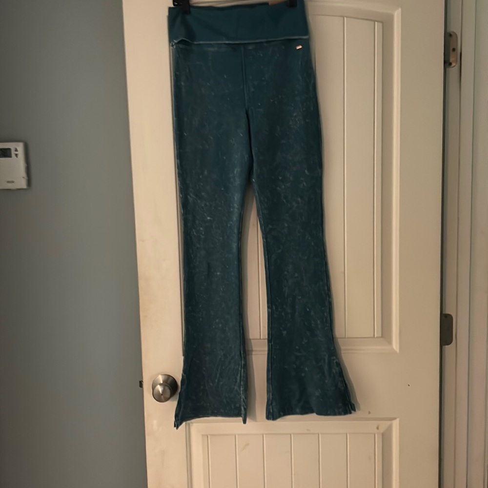 Victoria Secret PINK High Waist Fold Over Flare Active Pant
